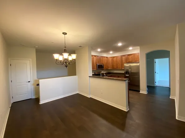 Santa Barbara Luxury Apartment Homes