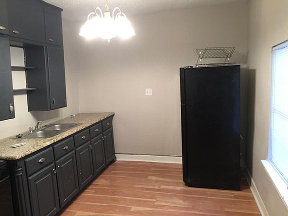 5th image of 1645 S Adams St APT B