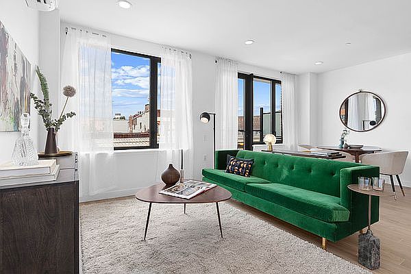 1st image of 912 Broadway APT 7I