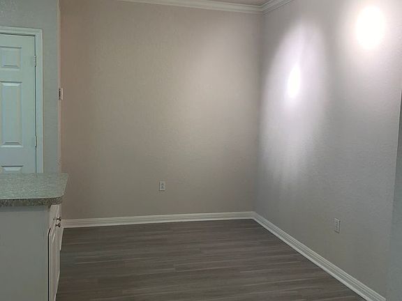 3rd image of 911 N Orange Ave APT 131