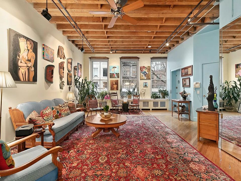 1st image of 421 W Broadway #2N