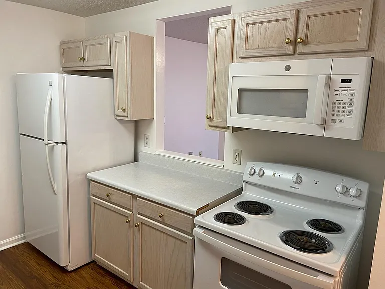 501 Pelham Square Way #501 — Photo 11