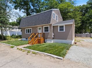 3 Greystone Rd, Merrimac, MA 01860