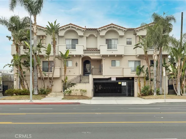 7124 Woodman Ave Unit 3, Van Nuys, CA 91405