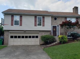 992 Spring Run Rd, Lexington, KY 40514