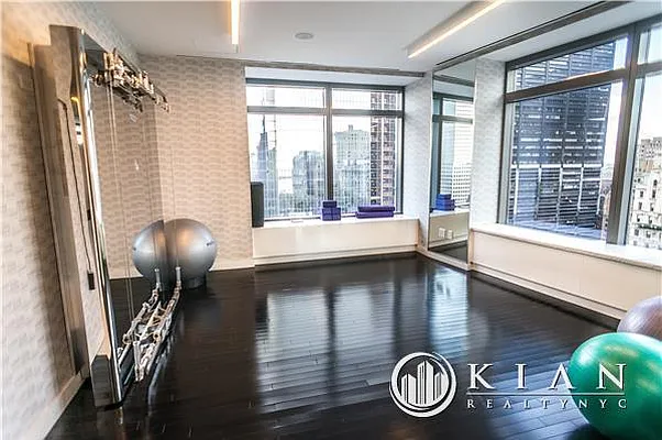 Rented by Kian Realty | media 21