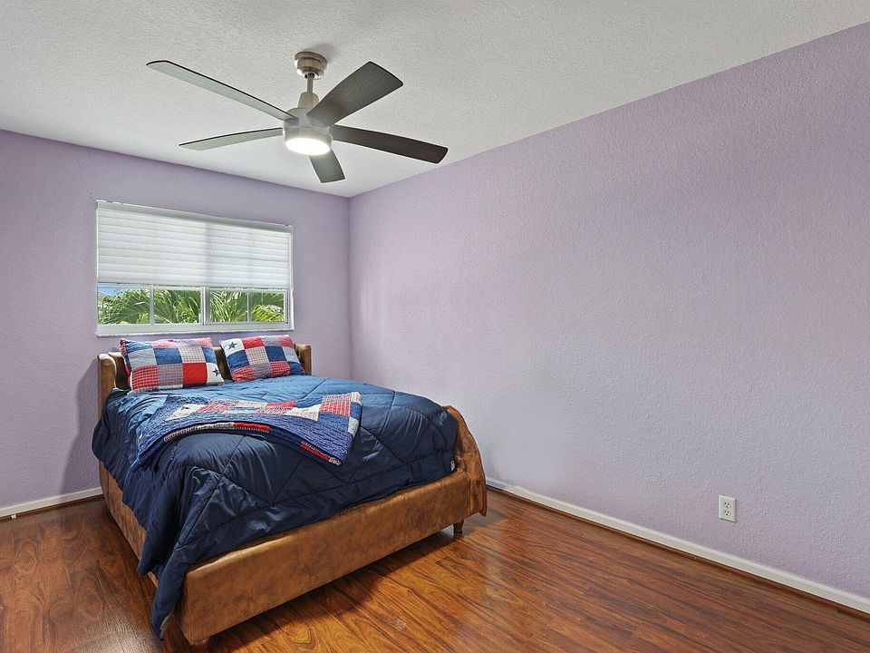 1st image of 286 Berenger Walk