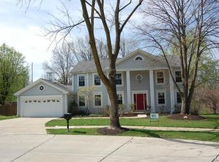 1333 Cherry Glen Ct, Chesterfield, MO 63017