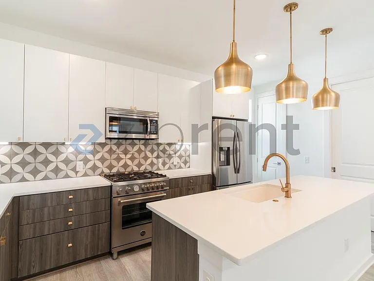 2624 Metcalfe Rd #17 — Photo 6