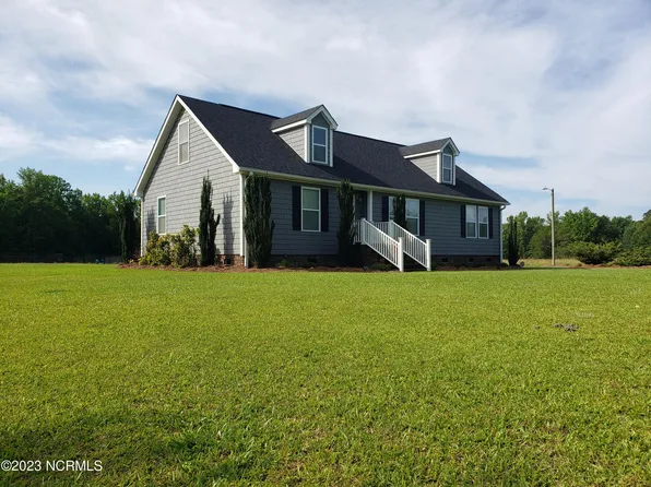 6370 Honey Hill Road, Hallsboro, NC 28442