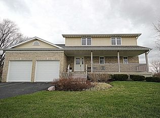 680 Genoa St, Cherry Valley, IL 61016