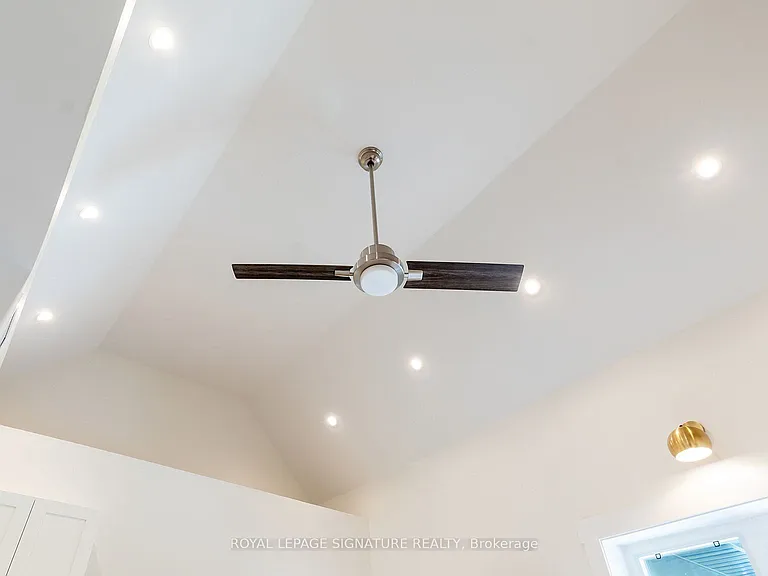 129 Kenilworth Ave — Photo 8
