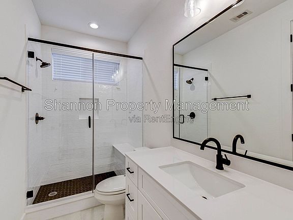 5th image of 1817 Prospect St #A