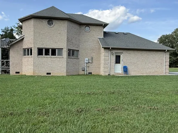 6545 Bunker Hill Rd, Cookeville, TN 38506