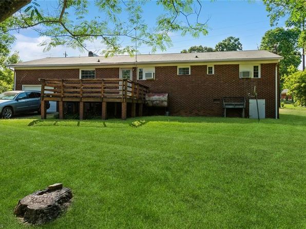 425 Bray Blvd, Asheboro, NC 27205