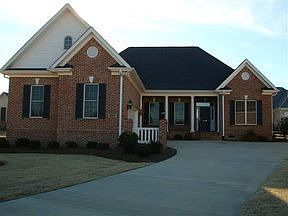 2nd image of 210 Sisters Way