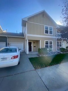 1st image of 810 Avenue E