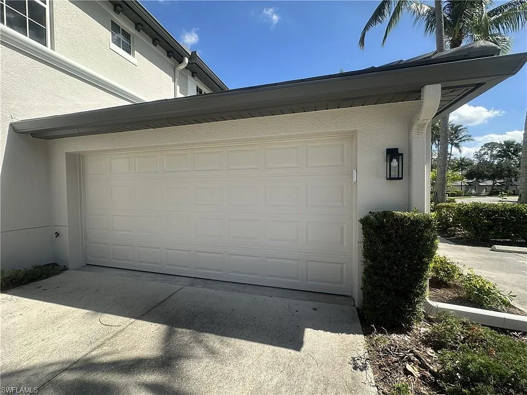 3 bed, 2.0 bath, 2170 sqft, $6,000 — Photo 4