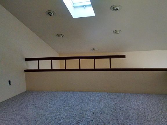 5th image of 322 W Ortega St APT B