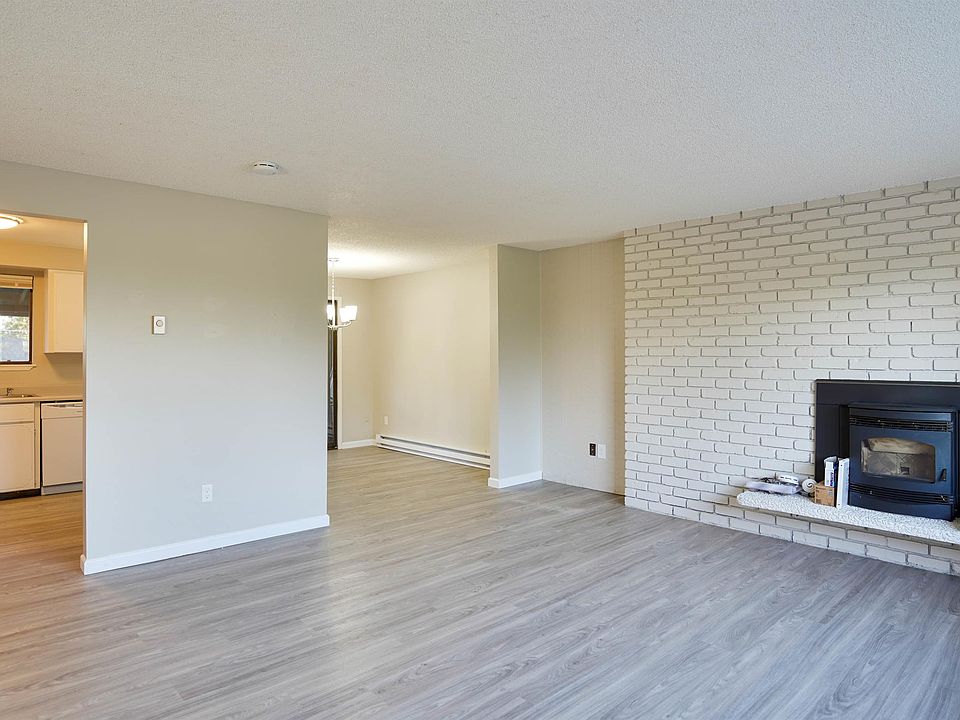 1st image of 11222 E 16th Ave