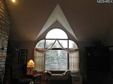 2nd image of 6147 Emerald Lakes Dr