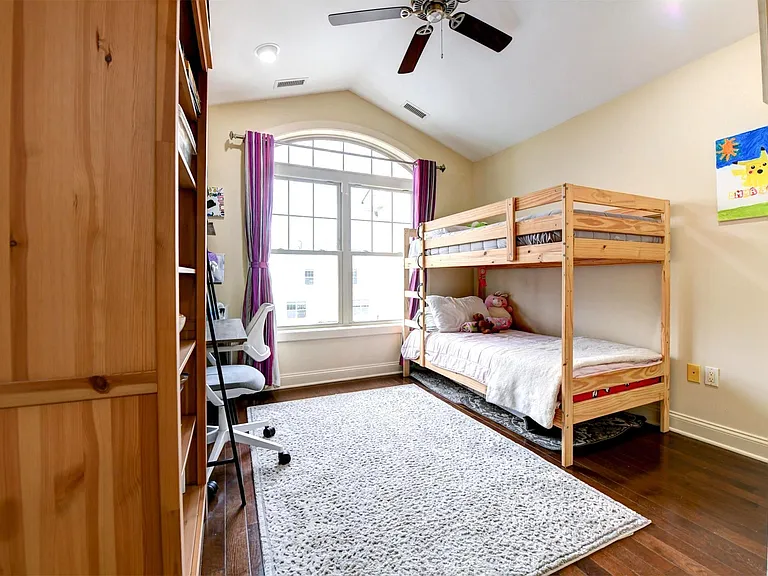 1625 Paterson Plank Rd #2 — Photo 29