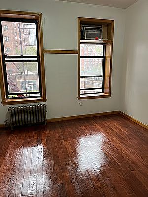 1st image of 45 Catherine St APT 1
