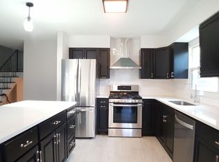 22121 Horace Harding Expy, Oakland Gardens, NY 11364