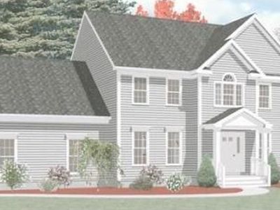8 Iarussi Way, Medway, MA, 02053
