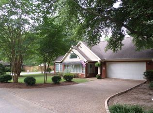 1000 Garden Ln, Bainbridge, GA 39819