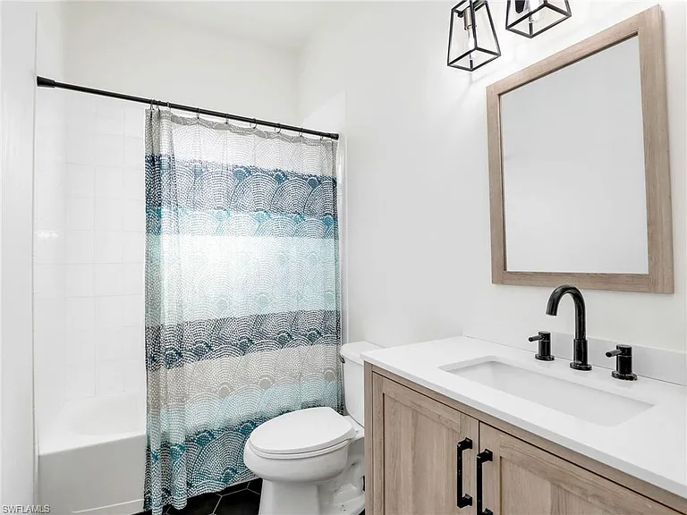 8850 Springwood Ct — Photo 33