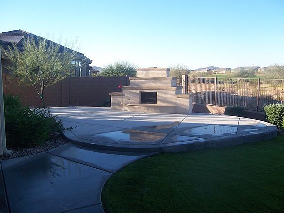 5th image of 41128 N Club Pointe Dr