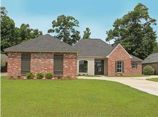8328 Briarwood Pl, Baton Rouge, LA 70809