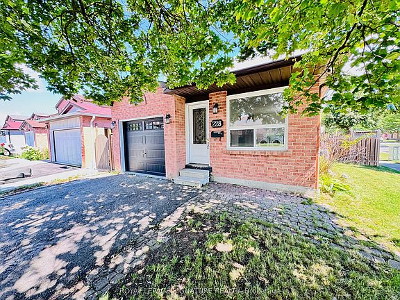 4th image of 228 Martindale Cres