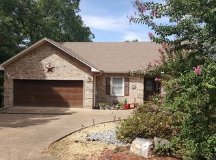 18 Alicante Rd, Hot Springs, AR 71909