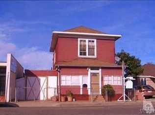 215 Cooper Rd, Oxnard, CA 93030