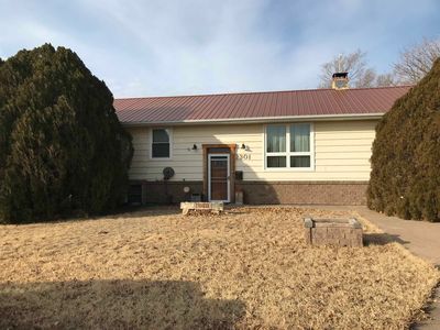 2301 Howell Ave, Dodge City, KS, 67801