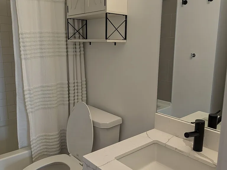57 Brock Ave #209 — Photo 6