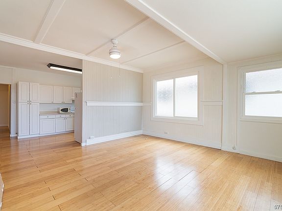 4th image of 3454 Campbell Ave