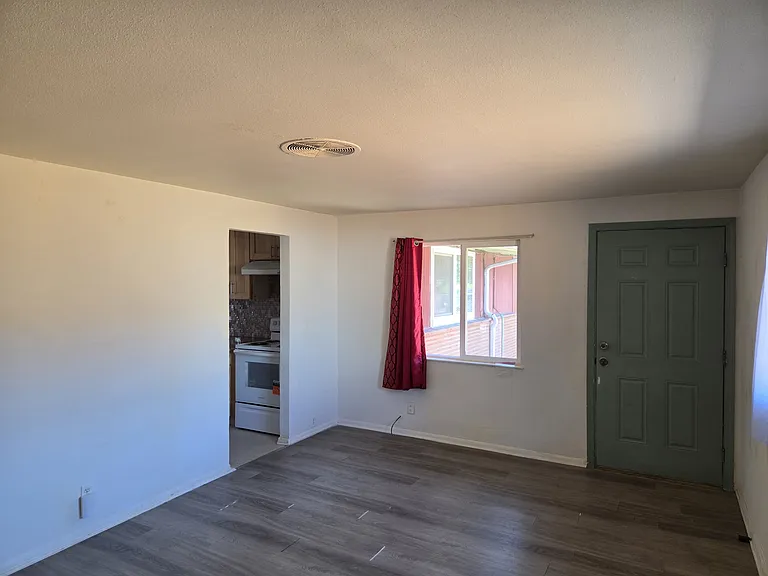 4615 S Henderson St #NA — Photo 3