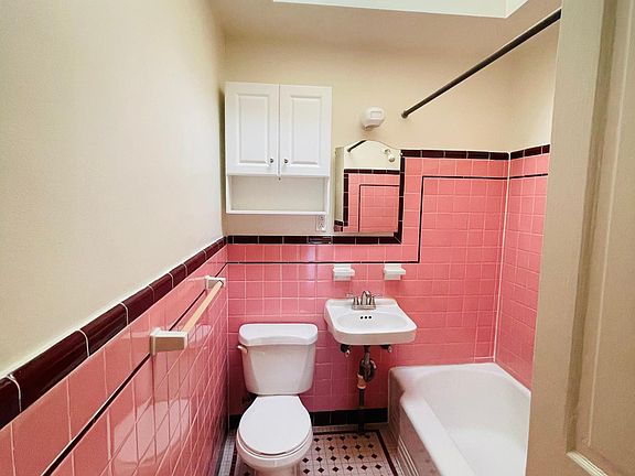 2nd image of 607 S 42nd St #73A