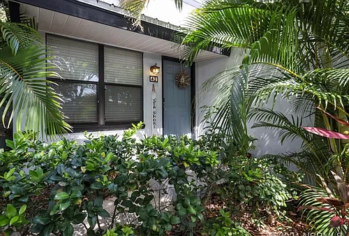 42 Jacaranda Cay Ct Photo 1