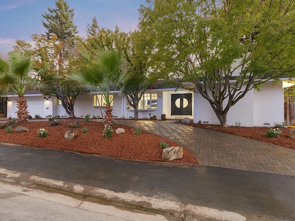 1st image of 12 Sunset Ln