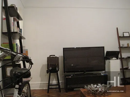 Rented by Highline Residential | media 25