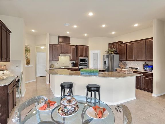 3rd image of 3029 Black Hills Blvd