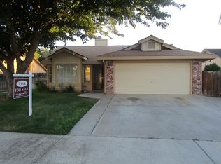 2141 Blue Ridge Ave, Los Banos, CA 93635