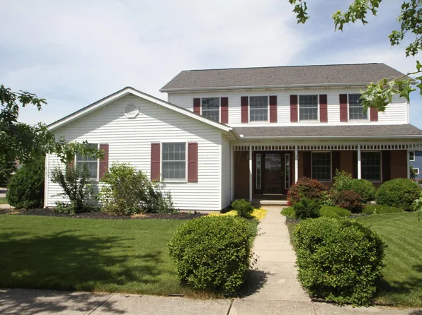 1401 Carmel Dr, Marysville, OH 43040