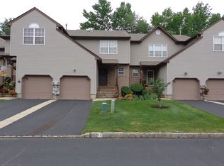 74 Atrium Way, Manalapan, NJ 07726