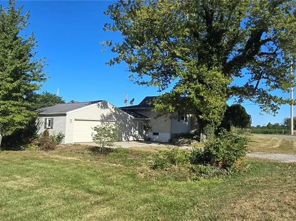 2064 Ney Williams Center Rd, Bryan, OH 43506