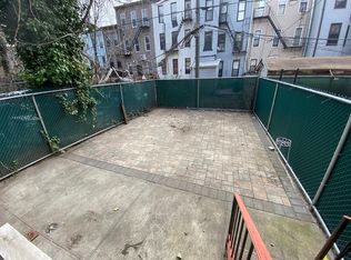 1108 Putnam Ave #1F, Brooklyn, NY 11221